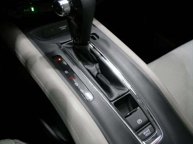 Photo of 2021 Silver Honda HR-V