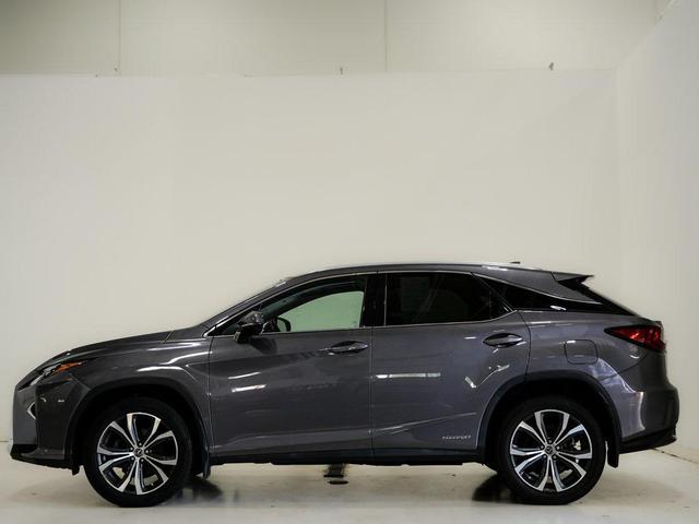 Photo of 2018 Nebula Gray Pearl Lexus RX 450h