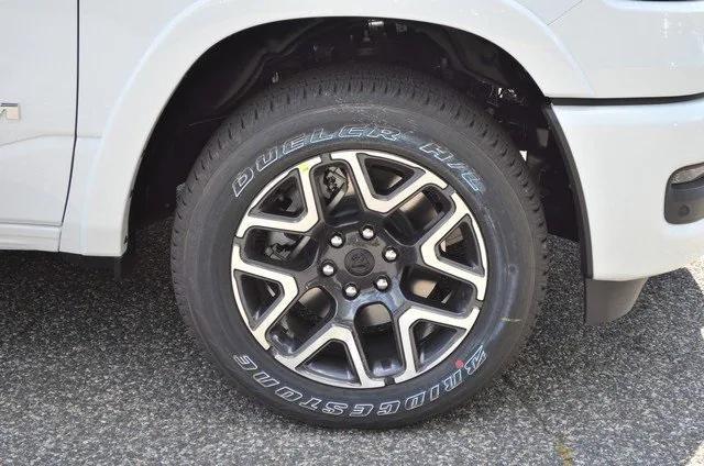 Photo of 2026 Bright White RAM 1500