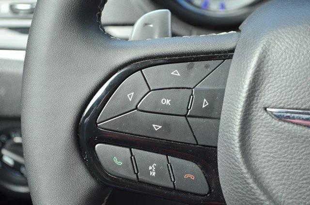 Photo of 2023 Bright White Chrysler 300