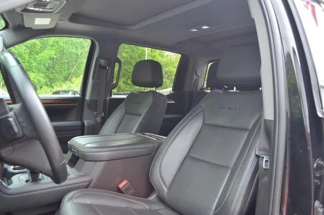 Photo of 2023 Onyx Black GMC Sierra 1500
