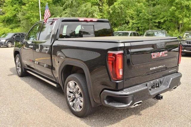 Photo of 2023 Onyx Black GMC Sierra 1500