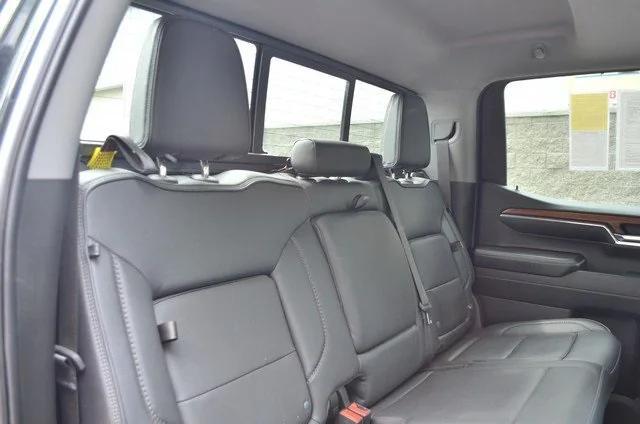 Photo of 2023 Onyx Black GMC Sierra 1500