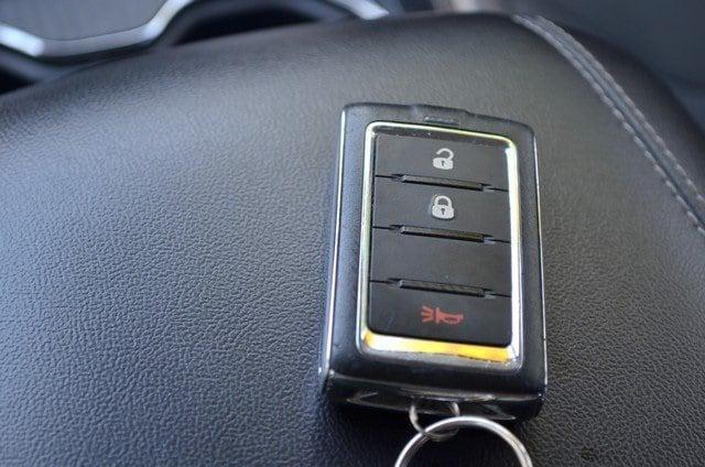 Photo of 2023 Bright White Jeep Grand Cherokee