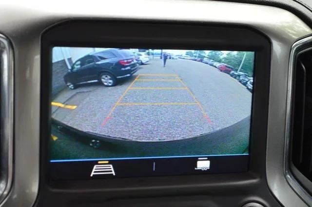 Photo of 2019 Black Chevrolet Silverado 1500