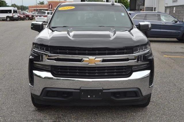 Photo of 2019 Black Chevrolet Silverado 1500