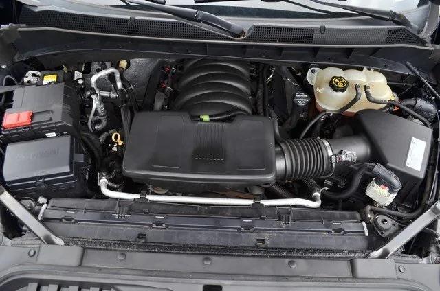 Photo of 2019 Black Chevrolet Silverado 1500