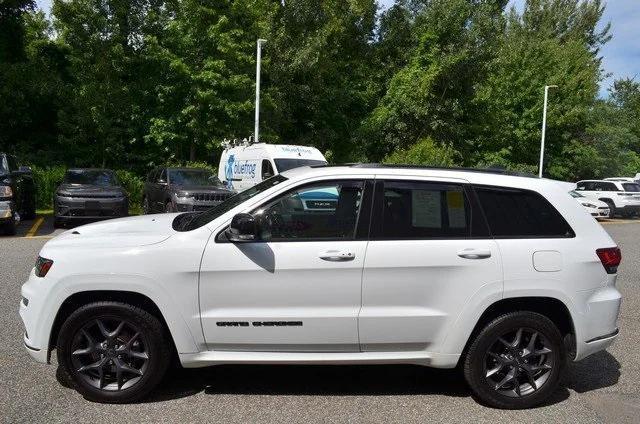 Photo of 2020 Bright White Clearcoat Jeep Grand Cherokee