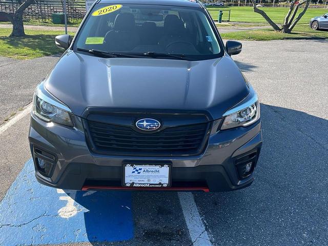 Photo of 2020 Magnetite Gray Metallic Subaru Forester