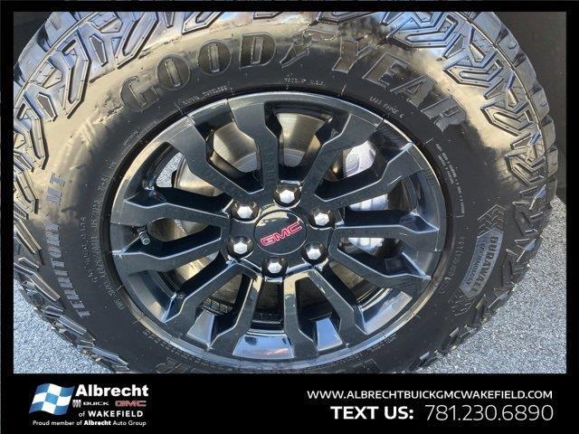 Photo of 2023 Summit White GMC Sierra 1500