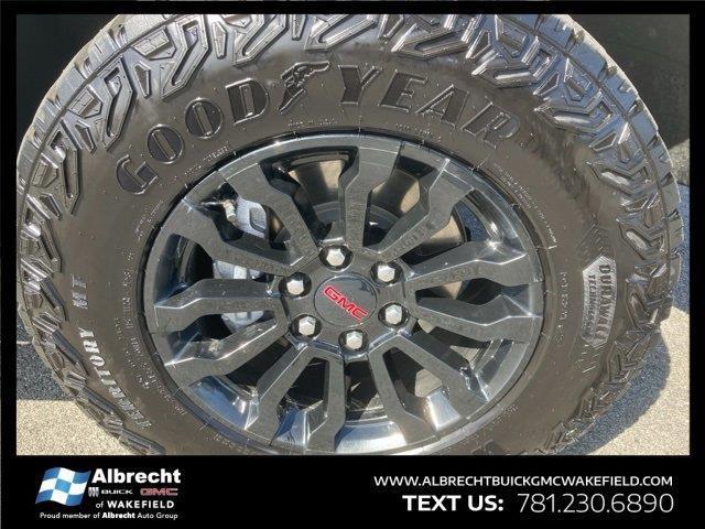 Photo of 2023 Summit White GMC Sierra 1500