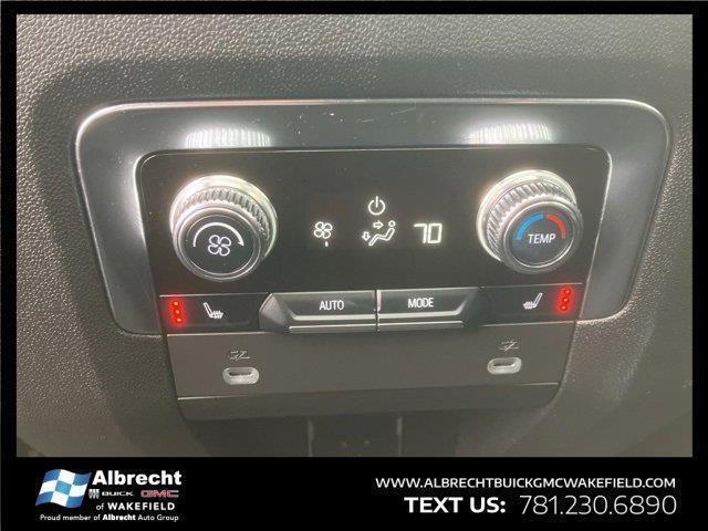 Photo of 2023 Onyx Black GMC Yukon XL