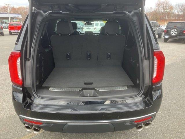 Photo of 2023 Onyx Black GMC Yukon XL