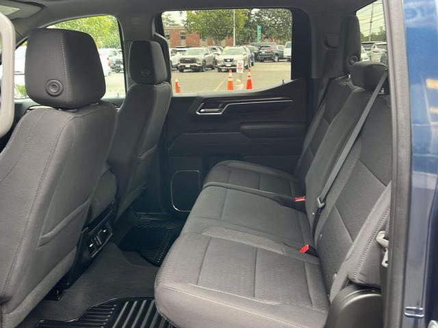 Photo of 2022 Northsky Blue Metallic Chevrolet Silverado 1500