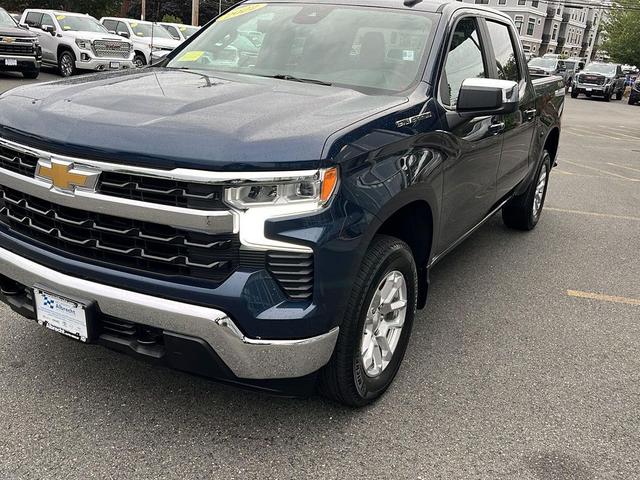 Photo of 2022 Northsky Blue Metallic Chevrolet Silverado 1500