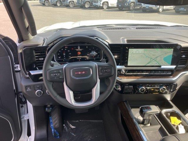 Photo of 2025 Summit White GMC Sierra 1500