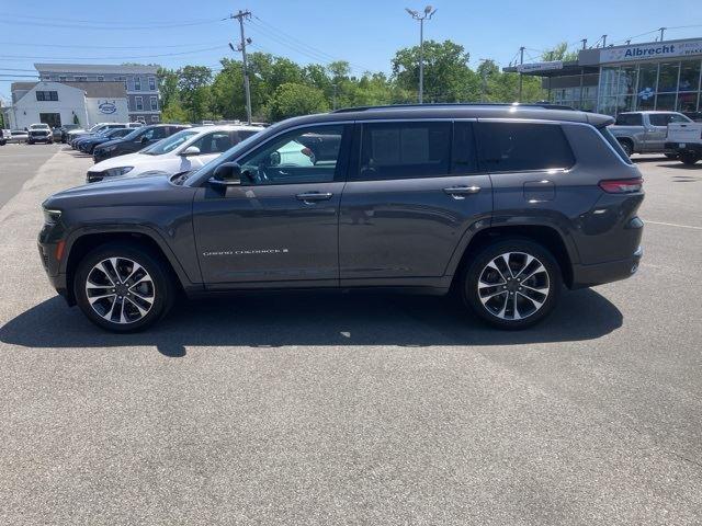 Photo of 2021 Baltic Gray Metallic Clearcoat Jeep Grand Cherokee L