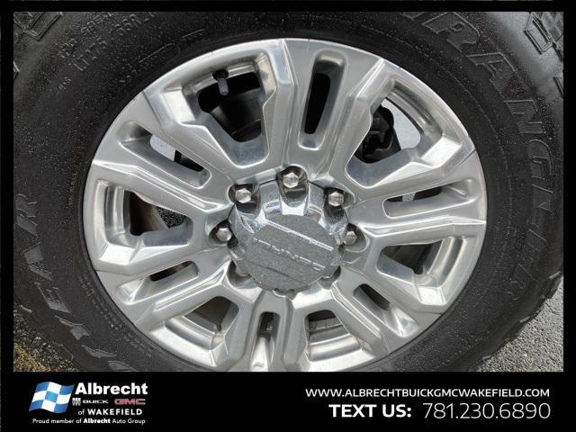 Photo of 2022 Onyx Black GMC Sierra 2500