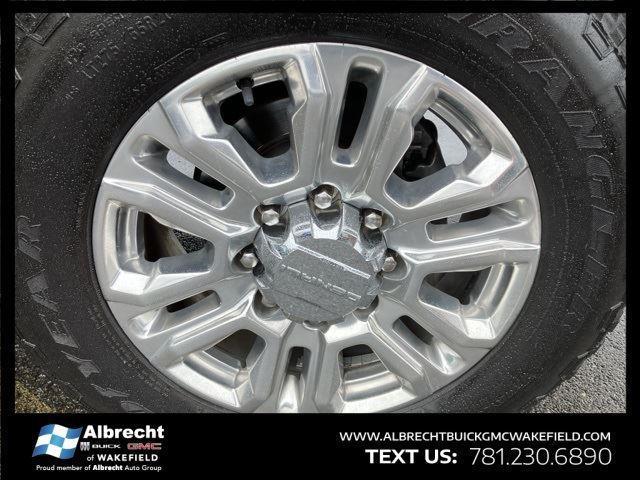 Photo of 2022 Onyx Black GMC Sierra 2500