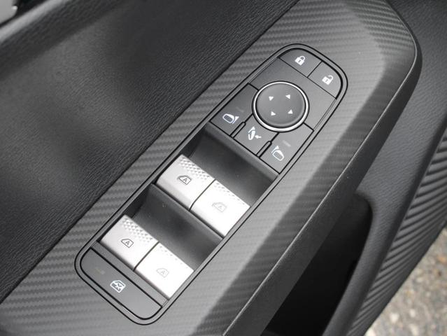 Photo of 2025 Cosmic Blue Metallic Mitsubishi Outlander
