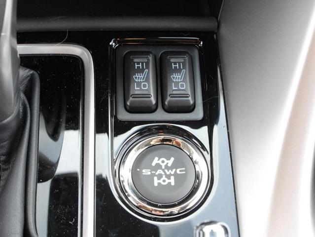 Photo of 2025 White Diamond Mitsubishi Eclipse Cross