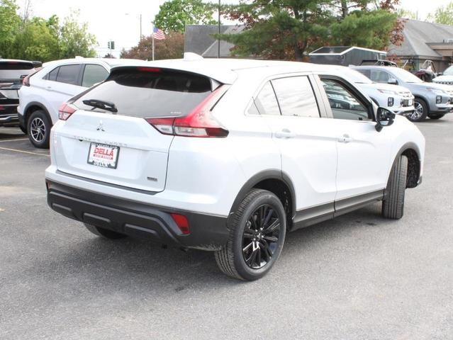 Photo of 2025 White Diamond Mitsubishi Eclipse Cross