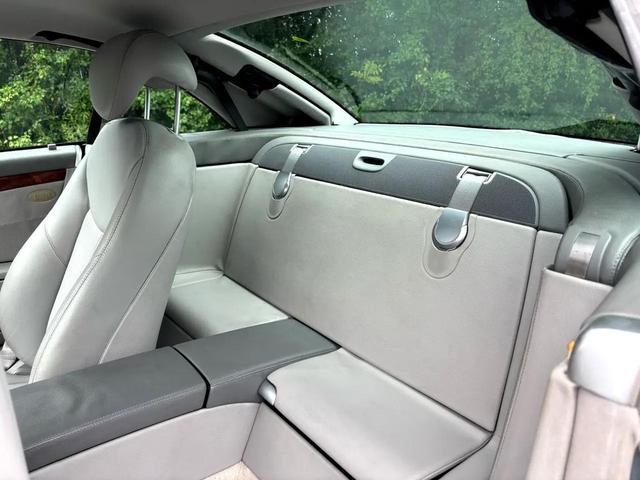 Photo of 2003 Silver Mercedes-Benz SL-Class