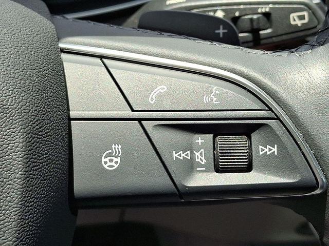 Photo of 2024 Daytona Gray Pearl Effect Audi Q5
