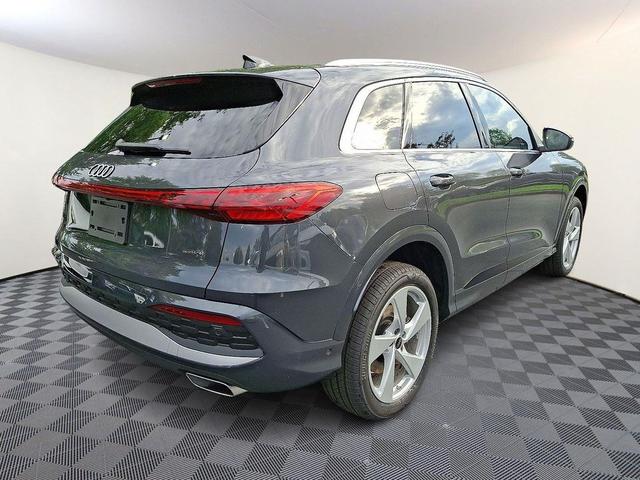 Photo of 2025 TAMBORA GRAY Audi Q5