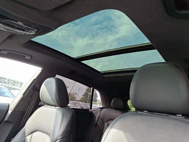 Photo of 2022 Mythos Black Metallic Audi Q8