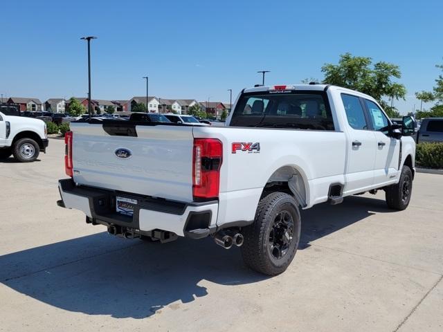Photo of 2025 Oxford White Ford F-250
