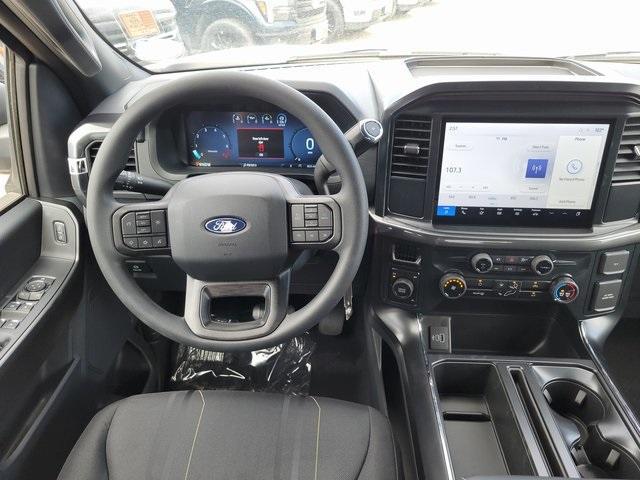 Photo of 2025 Oxford White Ford F-150