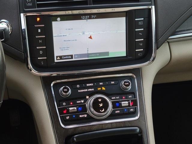 Photo of 2019 Ruby Red Metallic Tinted Clearcoat Lincoln Continental