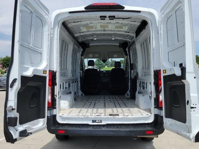 Photo of 2022 Oxford White Ford Transit-250