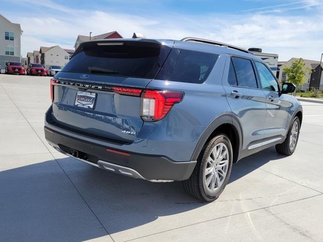 Photo of 2025 Vapor Blue Metallic Ford Explorer