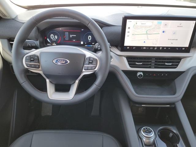 Photo of 2025 Vapor Blue Metallic Ford Explorer