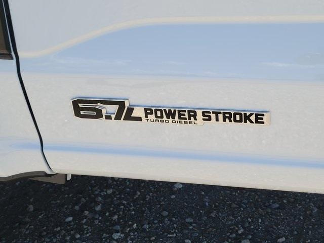 Photo of 2026 Oxford White Ford F-350