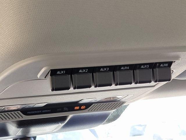 Photo of 2026 Oxford White Ford F-350