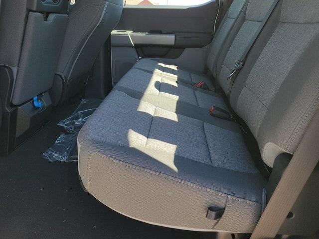 Photo of 2026 Oxford White Ford F-350
