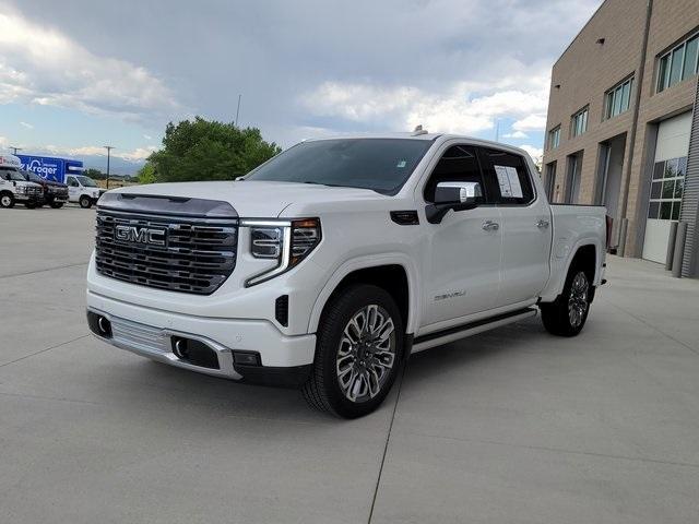 Photo of 2024 White Frost Tri-Coat GMC Sierra 1500