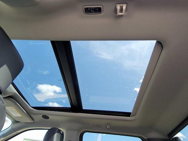 Photo of 2025 Ruby Red Metallic Tinted Clearcoat Ford F-250