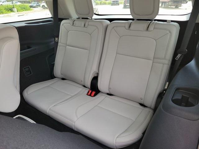 Photo of 2025 Infinite Black Metallic Lincoln Aviator