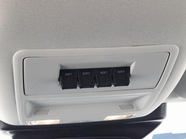 Photo of 2025 Oxford White Ford Bronco Sport