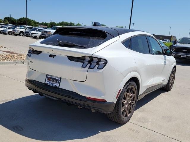 Photo of 2025 Star White Ford Mustang Mach-E
