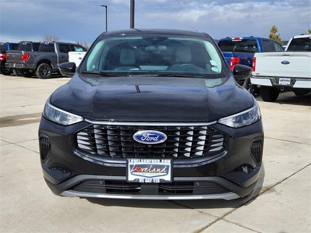 Photo of 2024 Agate Black Metallic Ford Escape