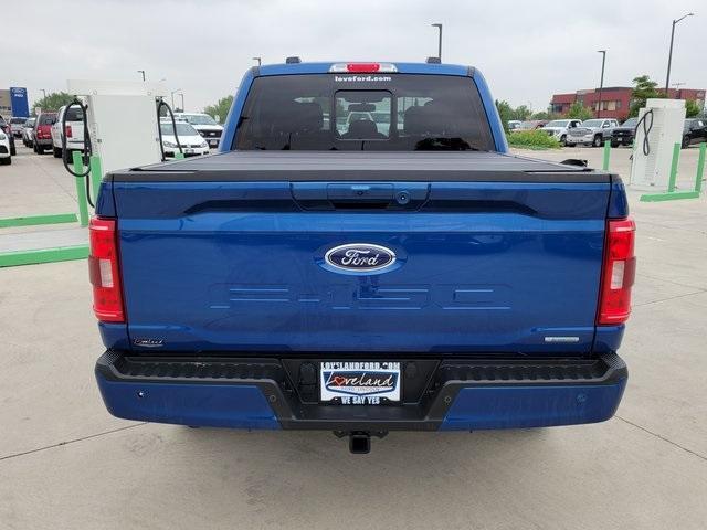 Photo of 2022 Blue Metallic Ford F-150