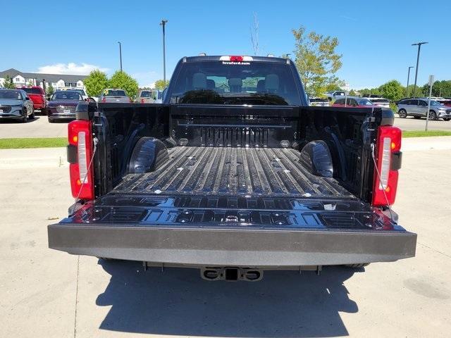 Photo of 2026 Black Metallic Ford F-350
