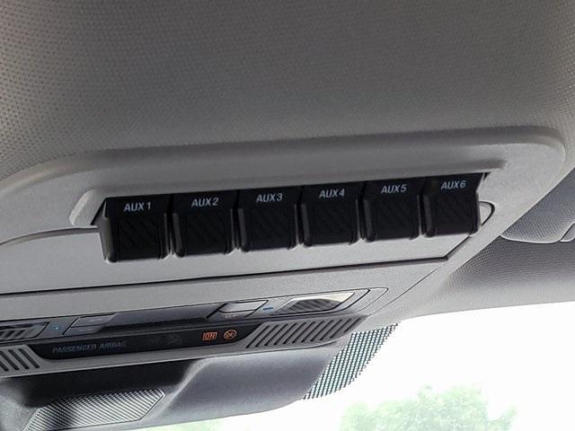 Photo of 2025 Oxford White Ford F-350