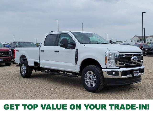 Photo of 2025 Oxford White Ford F-350
