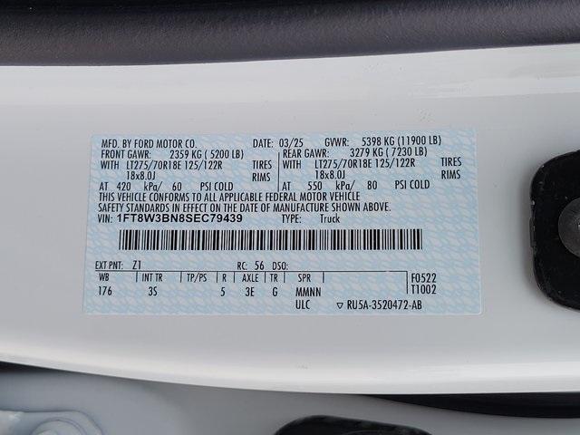 Photo of 2025 Oxford White Ford F-350
